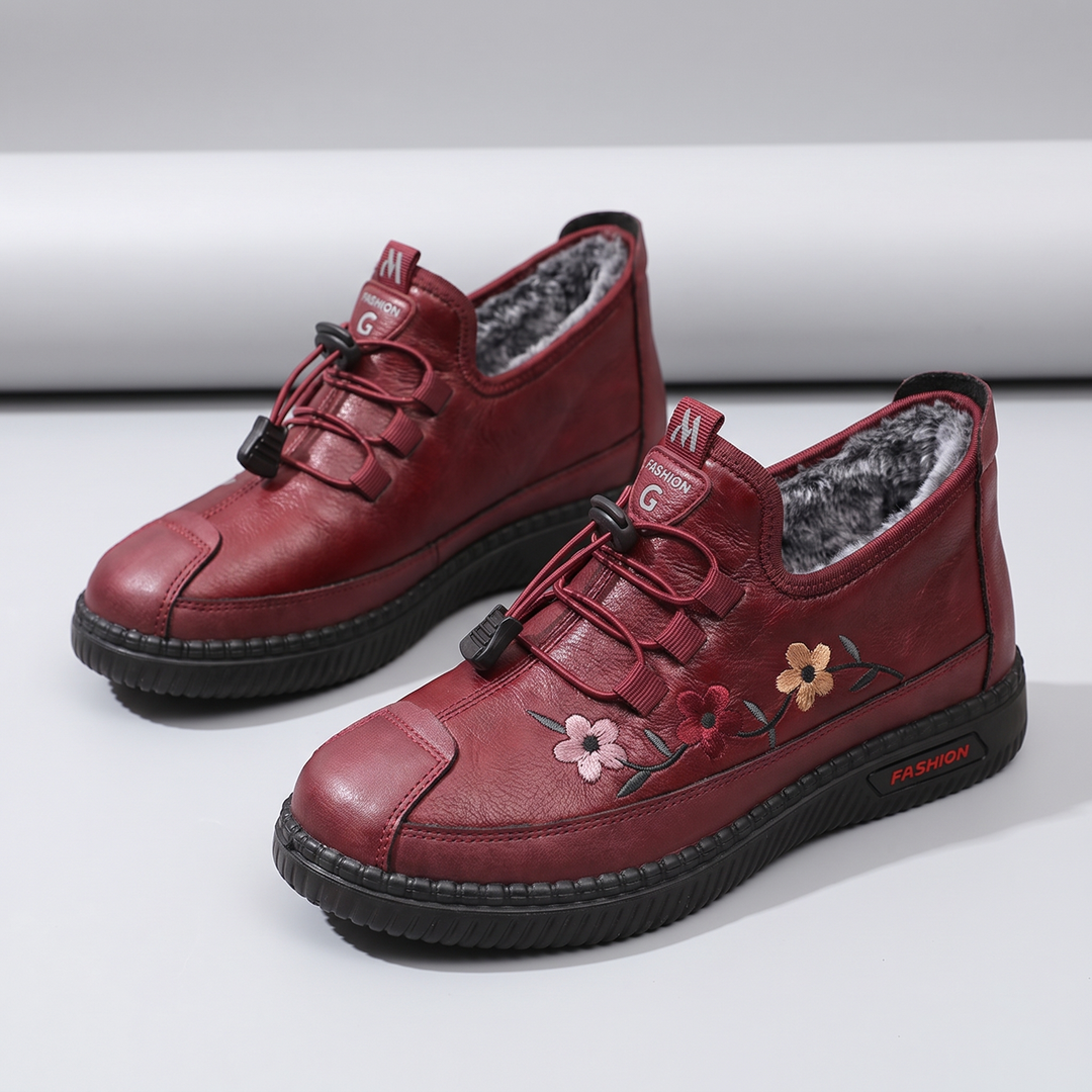 AGNES COSY MOCCASIN SHOES