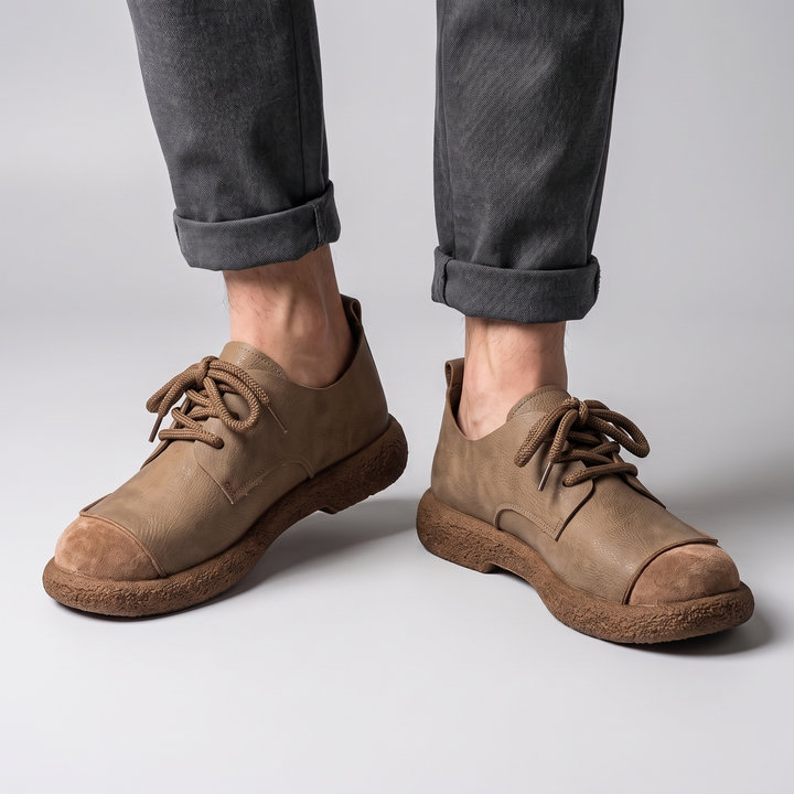 GREYWELL HERITAGE Trainer
