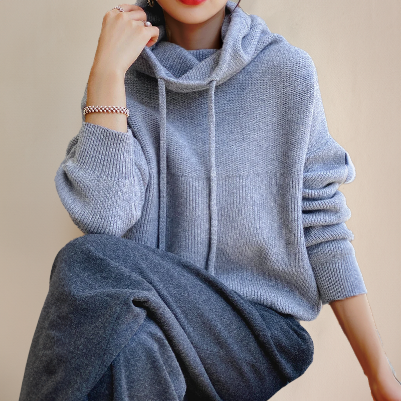 VEYRA LUXE HOODIE