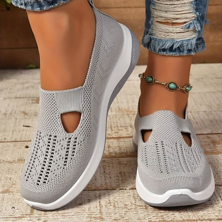 LENA GRACE TrainerS